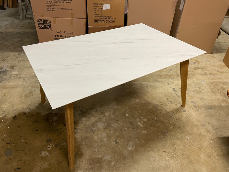 Clearance Switch Dining Table